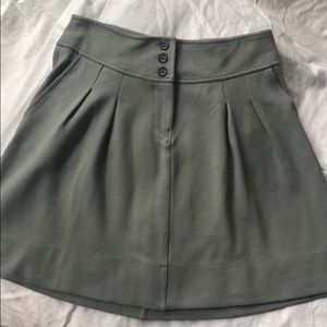 Sage green pocketed petite stretch skirt